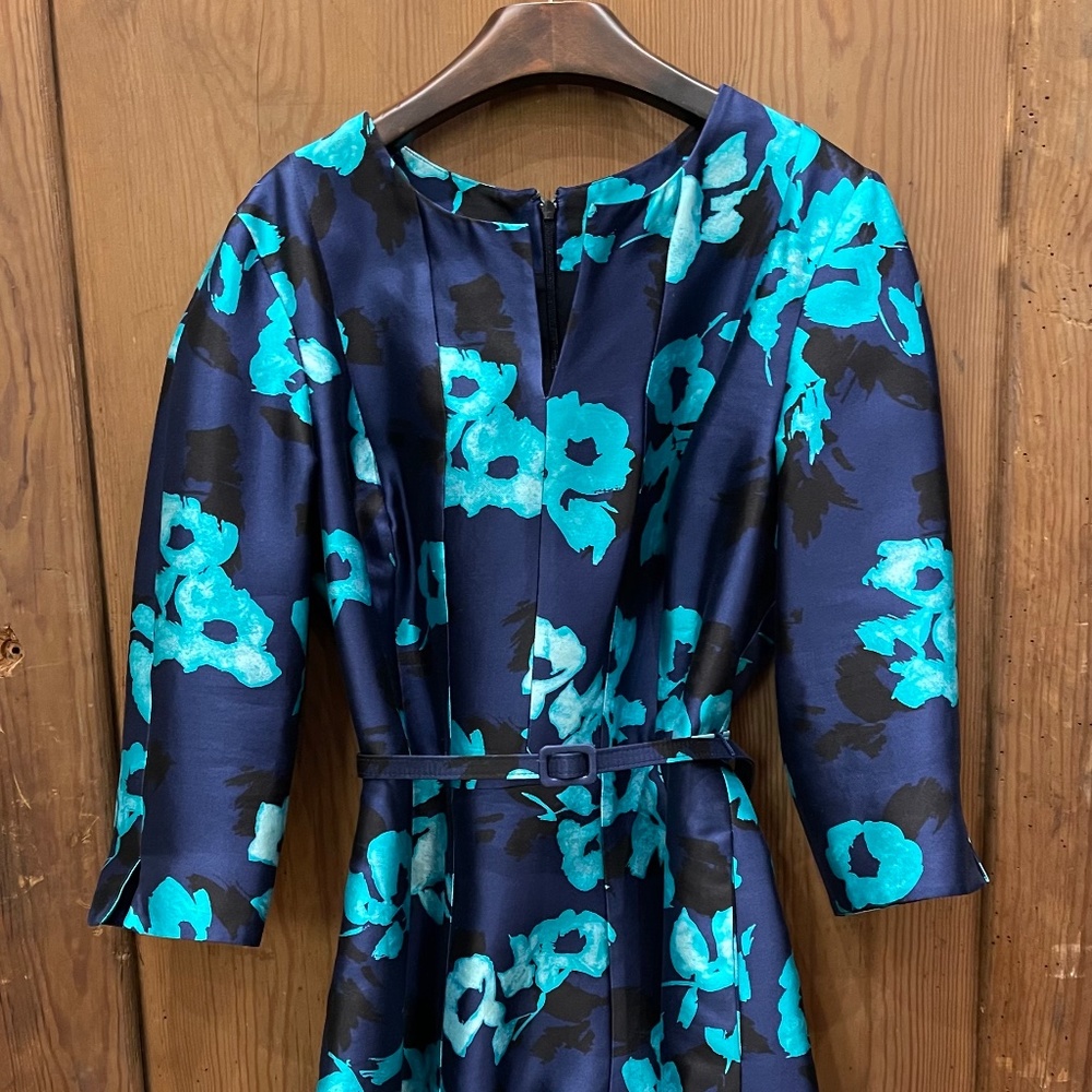Oscar De La Renta Split-Neck Garden Print Dress